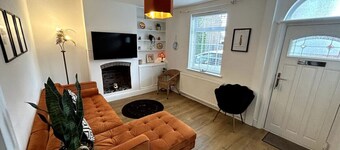 Two Bed Charming Cottage