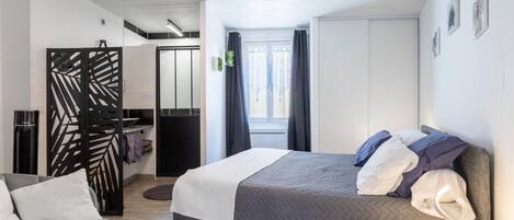 1 makuuhuone, silitysrauta/-lauta, ilmainen Wi-Fi, vuodevaatteet