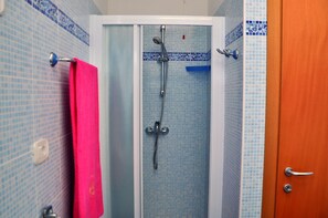 Appartamento, 1 camera da letto, balcone | Bagno