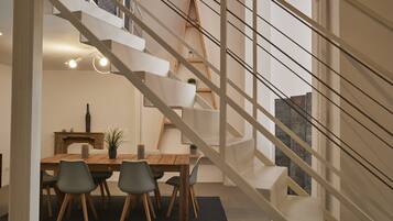 Classic Apartment (Via Rosales 3) | Esszimmer