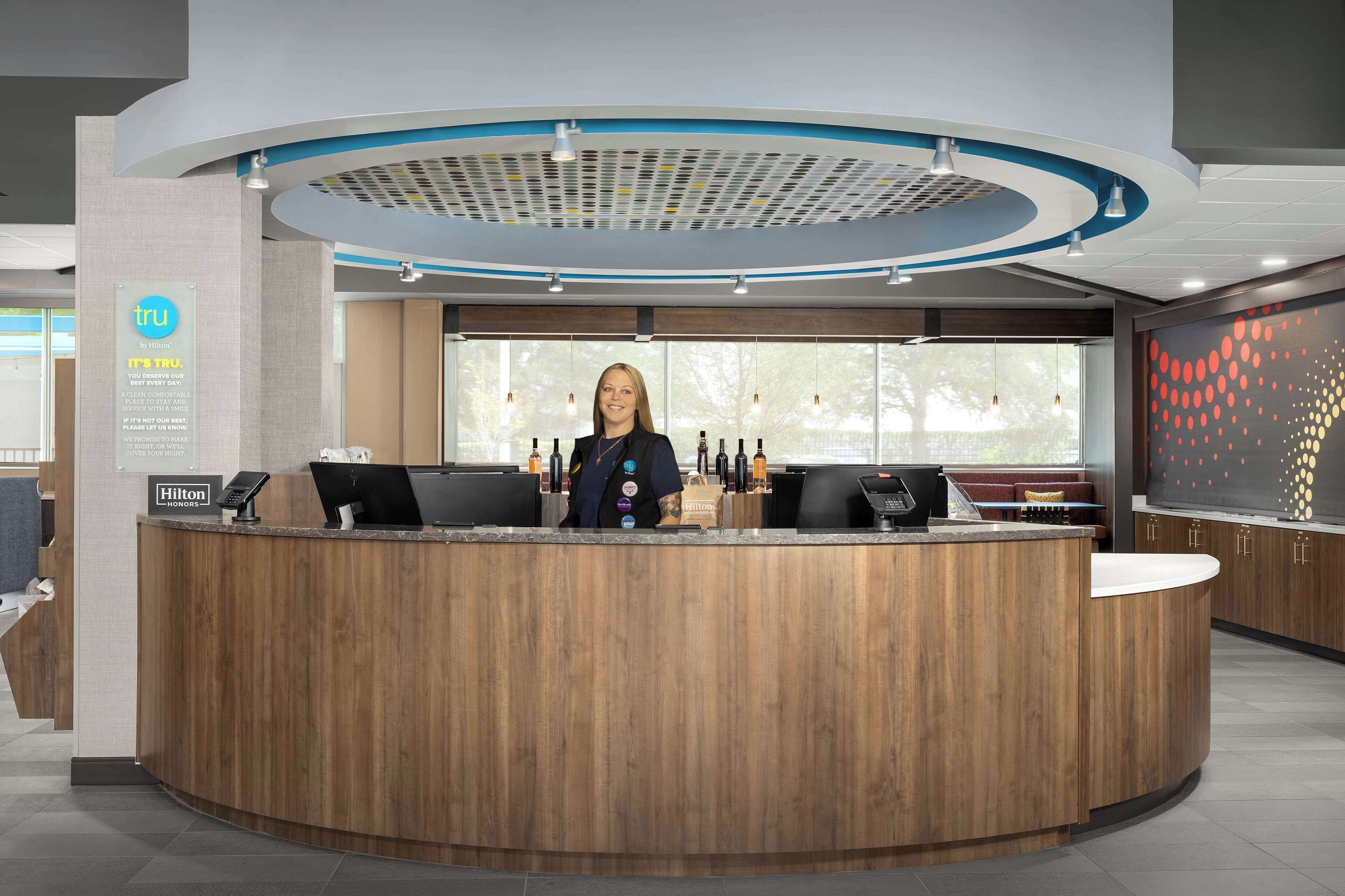 Photo - Tru by Hilton Jacksonville West I 295