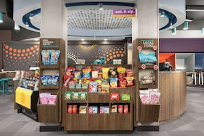 Snack bar - Tru by Hilton Jacksonville West I 295 (Jacksonville)