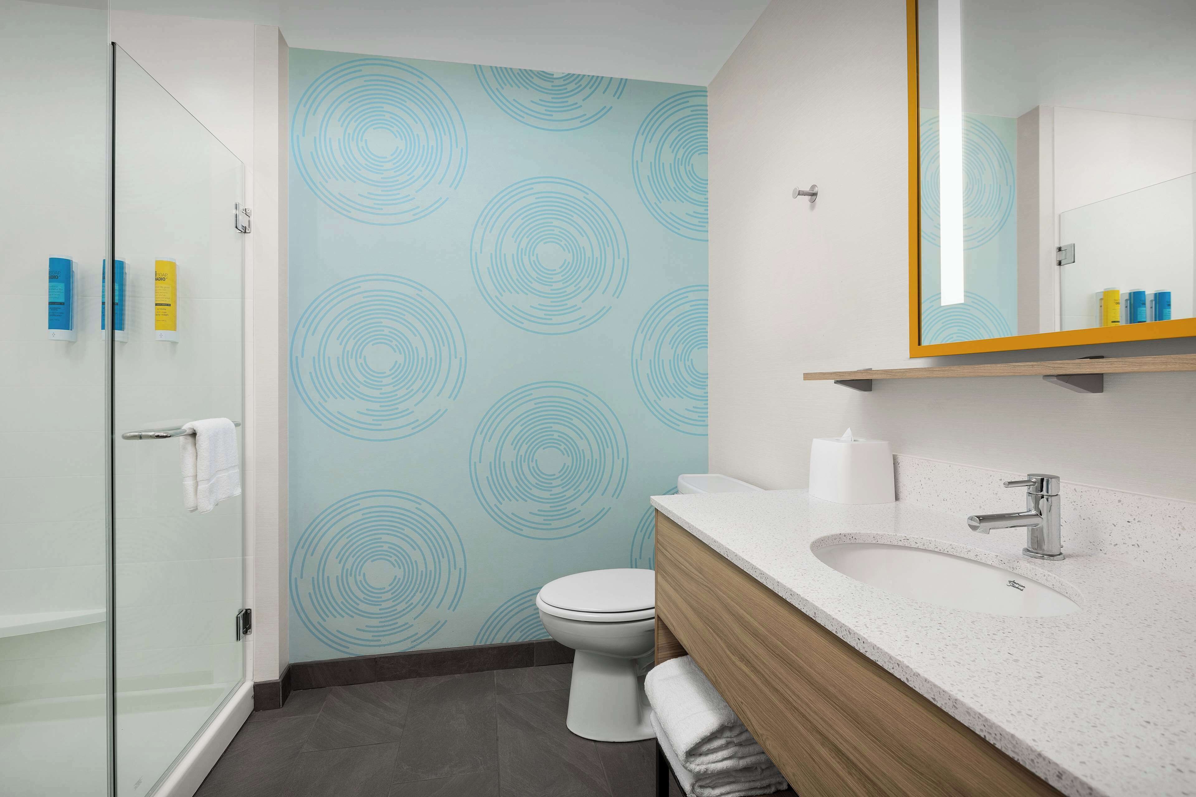 Photo - Tru by Hilton Jacksonville West I 295