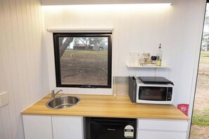 Fridge, microwave, stovetop, toaster