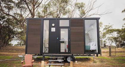 McCabe Farm Cabin by Tiny Away