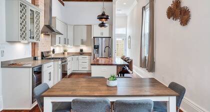 Vintage Elegance in NOLA: 3BR, Patio, Arcade Room Bliss