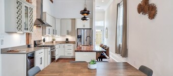 Vintage Elegance in NOLA: 3BR, Patio, Arcade Room Bliss