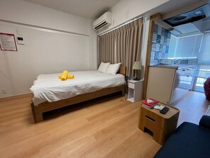 1 Schlafzimmer, Schreibtisch, Bügeleisen/Bügelbrett, kostenloses WLAN
