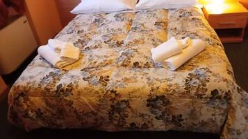 1 bedroom, minibar, in-room safe, desk