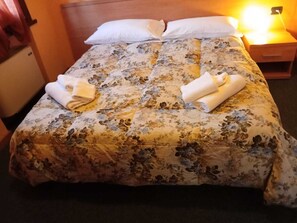 Minibar, caja de seguridad en la habitación, escritorio y wifi gratis