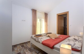 4 chambres, fer et planche Ă repasser, lit parapluie, Wi-Fi gratuit