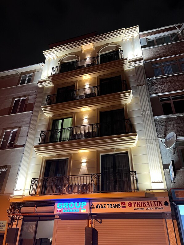 Exterior - Golden Stone Hotel Istanbul (Istanbul)