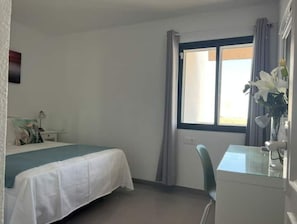 2 bedrooms, desk, iron/ironing board, travel cot