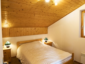 3 bedrooms
