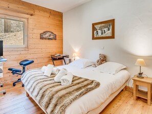 2 bedrooms, free WiFi