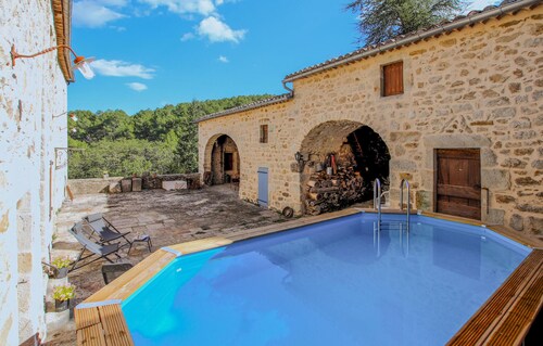 Beautiful home in Banne