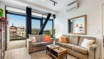 Apartment | 2 bedrooms, iron/ironing board, free WiFi