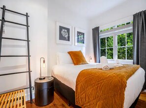 Villa | 2 habitaciones, tabla de planchar con plancha y wifi gratis