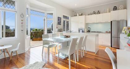 Parnell Home With Stunning Views