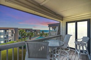 Outdoor dining - Ocean Forest Villas Unit C301 - Ocean view (Myrtle Beach)