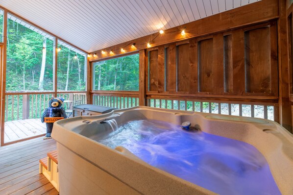 Tina de hidromasaje interior