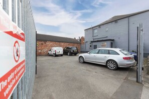 Property grounds - Middlesborough City Centre Studio (Middlesbrough)