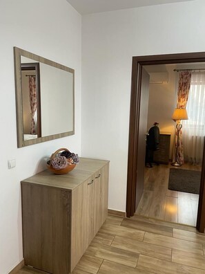 Living area - O Sole Mio ApartHotel (Bucharest)