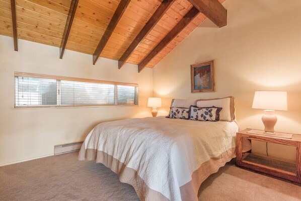 3 bedrooms, WiFi, bed sheets