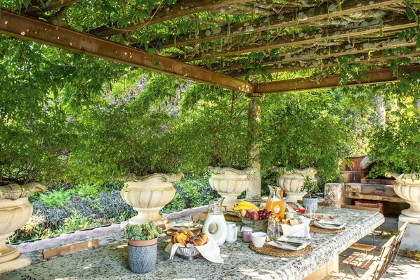 Restauration en plein air
