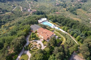 Exterior - Villa in Montecatini Alto with 6 bedrooms sleeps 15 (Montecatini Alto)