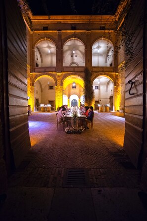 Espace de banquet à l’extérieur