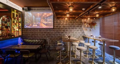 Fun Stay Inn Ximen