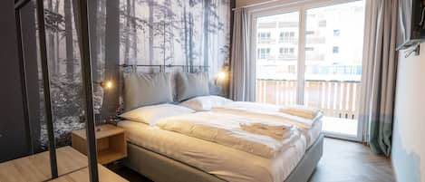 Deluxe-Penthouse, 3 Schlafzimmer | Kostenloses WLAN, Bettwäsche