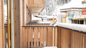 Deluxe-Apartment, 3Â Schlafzimmer | Terrasse/Patio