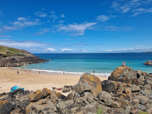 Sea Spray St Ives Stunning sea views 2 Bedroom duplex with parking Dog friendly 