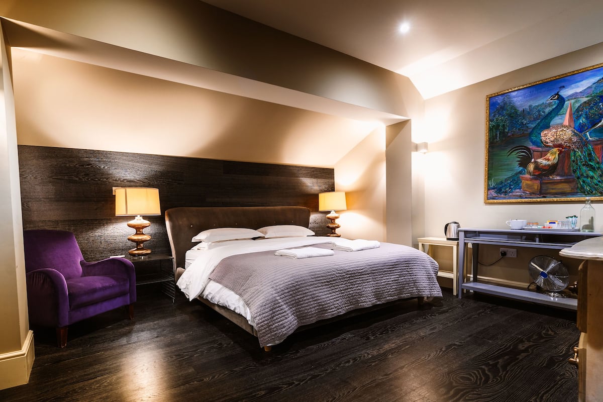 Habitación doble Confort | Ropa de cama de alta calidad, camas con efecto memoria y wifi gratis