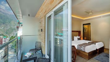 Deluxe Twin Room with balcony and mountain view | View from room