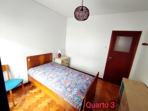 3 sovrum, strykjärn/strykbräda, wi-fi och sängkläder