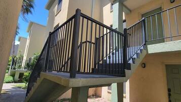 Appartement, meerdere bedden, balkon, uitzicht op tuin (Habitat 25) | Exterieur