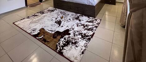 4 bedrooms, WiFi, bed sheets