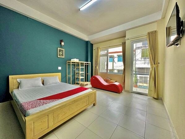 Deluxe Double Room | Desk, laptop workspace, free WiFi, bed sheets - OYO 1202 Ruby Motel Da Lat (Da Lat)