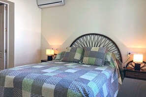 3 bedrooms, iron/ironing board, WiFi