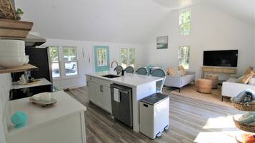 Televisio, pöytätennispöytä