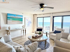 TV - Surf Dweller #408 - 2BD Gulf Front - Free Seasonal Beach Service! (Fort Walton Beach)