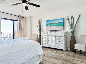 2 bedrooms, iron/ironing board, free WiFi, bed sheets - Surf Dweller #408 - 2BD Gulf Front - Free Seasonal Beach Service! (Fort Walton Beach)