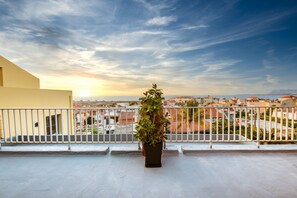 View from property - Krinis houses next the old harbour (Chania)