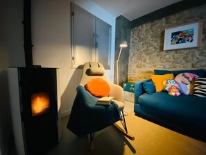 TV connectée, cheminée