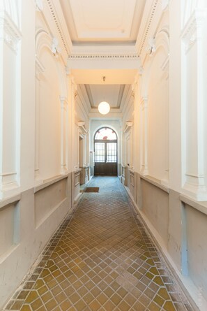 Entrée de l’hébergement 