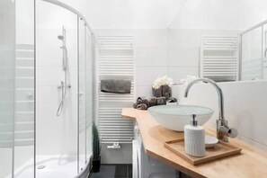 Apartment (4) | Bathroom