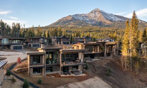 Exterior - Big Sky Vacation Rentals | Jack Creek Retreat (Big Sky)